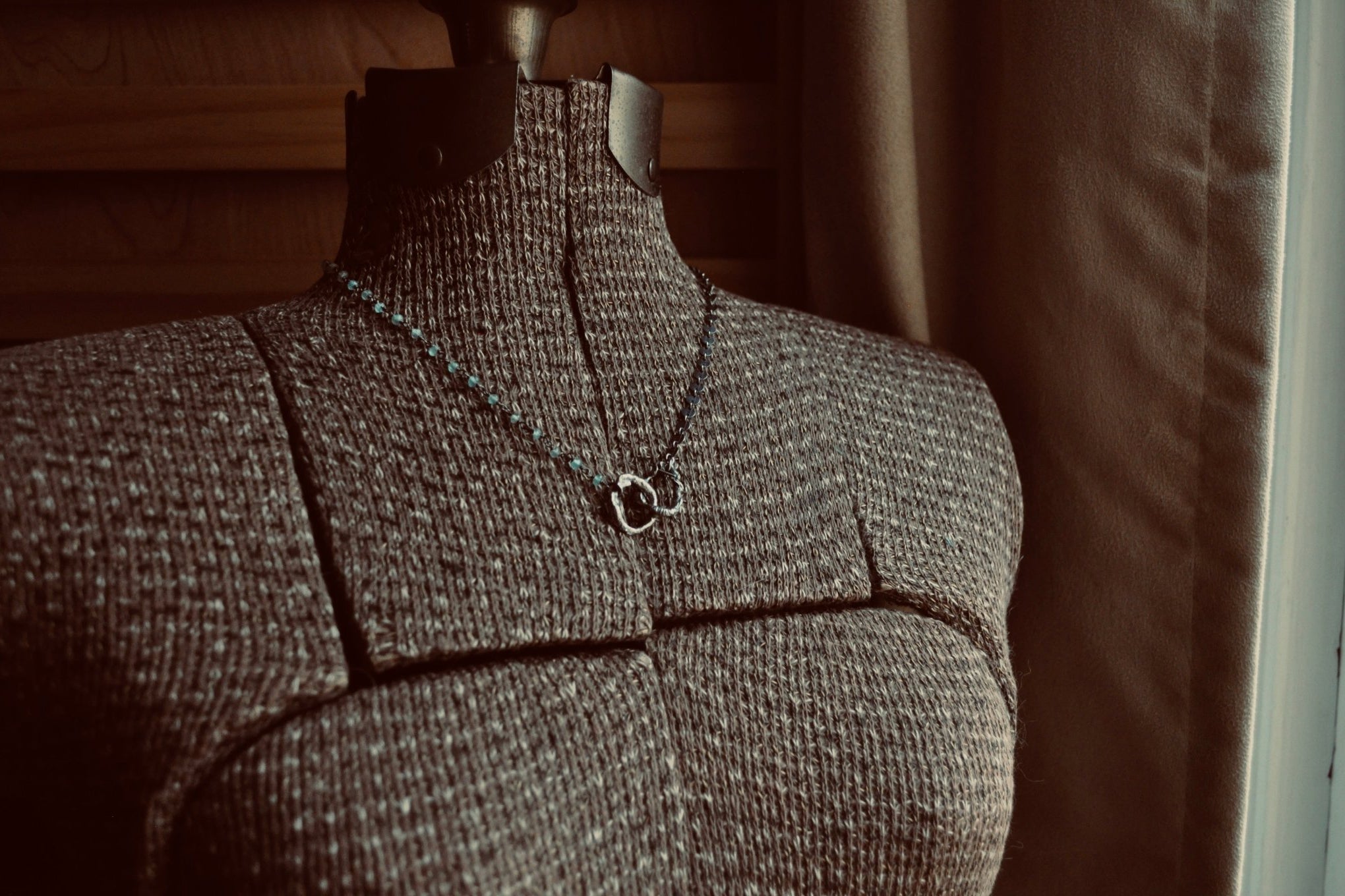 Apatite Linx Necklace | Ready to ship - cameraSHY cove